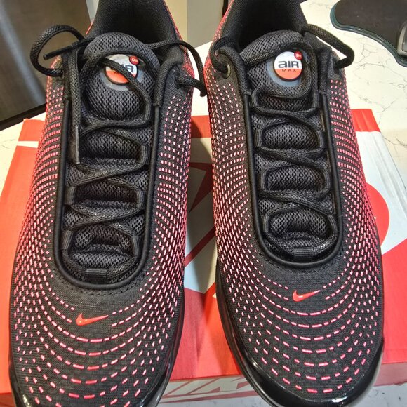 Nike Air Max DN Running Shoes Black / Red Mens Sneake Sz 11 HV5235 002 NEW - Picture 4 of 16